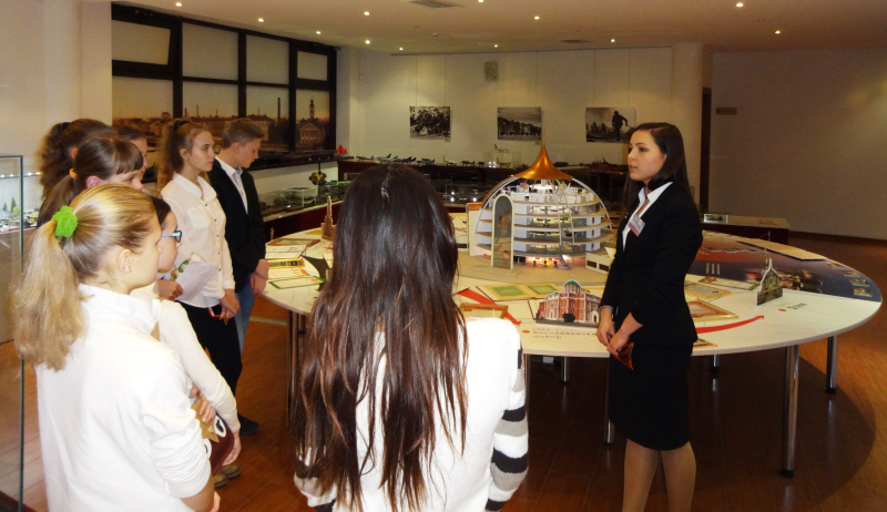 Экскурсовод: тонкости интересной профессии Тульский Государственный Музей Оружия