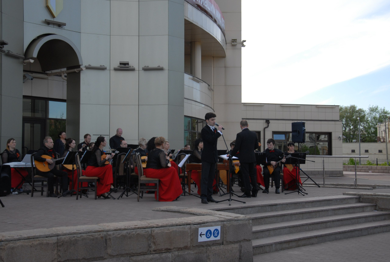 Праздничная концертная программа «Ликующий май» в музее оружия! Тульский Государственный Музей Оружия