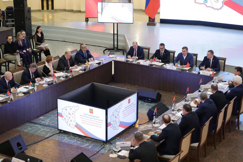 В Тульском музее оружия состоялось заседание совета законодателей Центрального федерального округа Тульский Государственный Музей Оружия