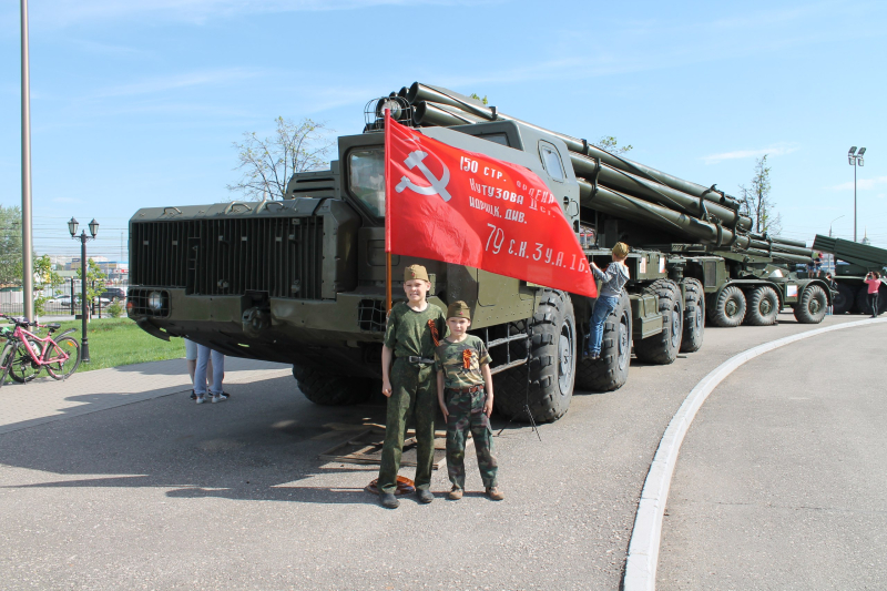 Патриотическая акция «Под Знаменем Победы!» в Тульском музее оружия! Тульский Государственный Музей Оружия