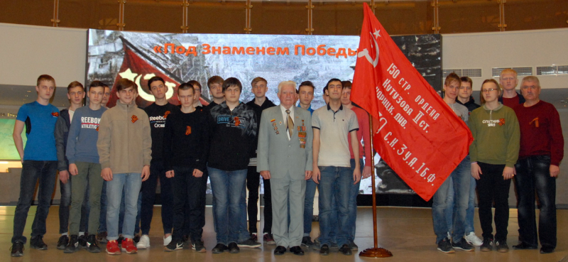 Незабываемый урок жизнелюбия и светлого отношения к людям! Ветеран, фронтовик М.А.Свинтицкий в музее оружия Тульский Государственный Музей Оружия