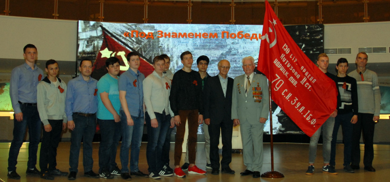 Незабываемый урок жизнелюбия и светлого отношения к людям! Ветеран, фронтовик М.А.Свинтицкий в музее оружия Тульский Государственный Музей Оружия