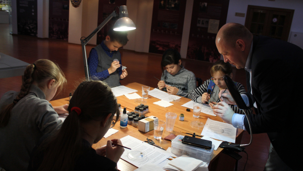 «Сложно, но очень интересно!» ‒ юные туляки о создании военно-исторических миниатюр Тульский Государственный Музей Оружия