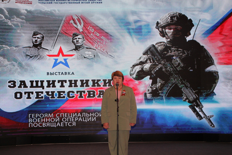 Выставка «Защитники Отечества», посвященная героям специальной военной операции, открылась в канун Дня Победы в Зале Славы российского оружия Тульский Государственный Музей Оружия