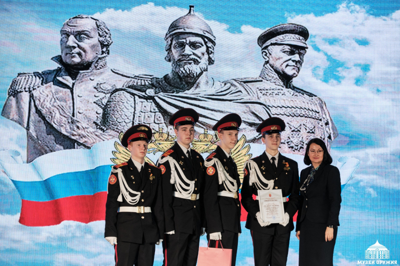 В Зале Славы российского оружия Тульского государственного музея оружия состоялся региональный Слет представителей музеев образовательных организаций, посвященный Дню Героев Отечества Тульский Государственный Музей Оружия