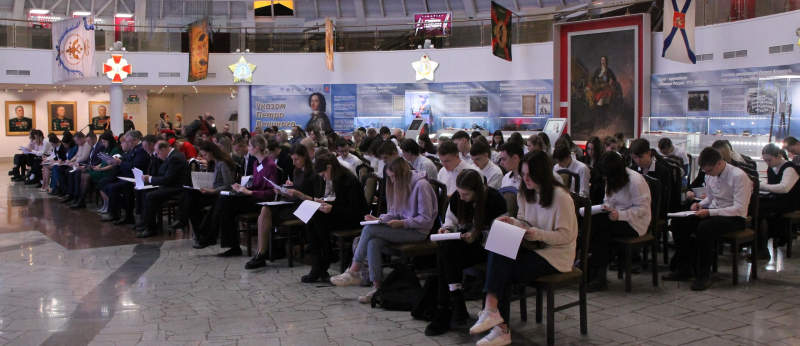 В Тульском музее оружия прошла VII Международная просветительская акция «Большой этнографический диктант» Тульский Государственный Музей Оружия