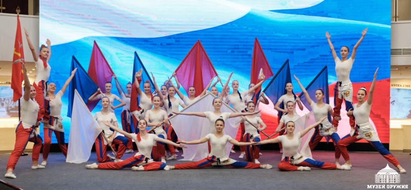 Сегодня в Тульском государственном музее оружия состоялась торжественная церемония вручения паспорта гражданина Российской Федерации! Тульский Государственный Музей Оружия