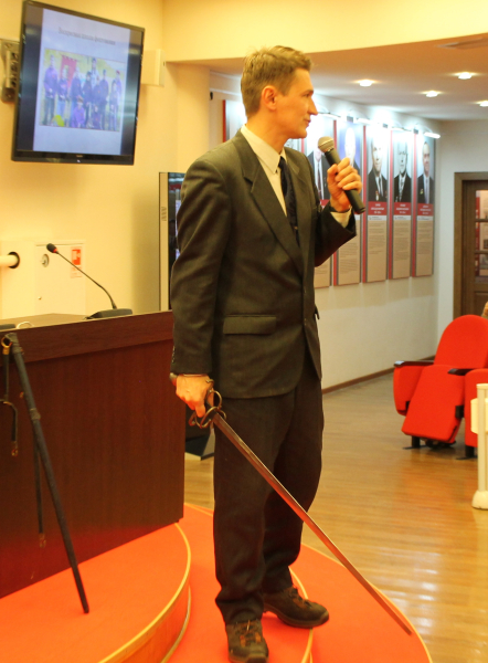 Сегодня, в музее оружия состоялась лекция «Функциональные качества холодного оружия и их изучение» Тульский Государственный Музей Оружия