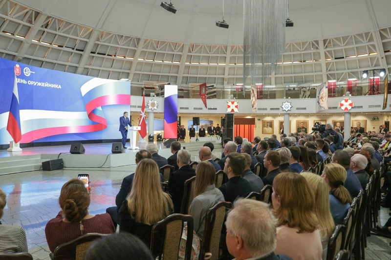 Алексей Дюмин – работникам ОПК: «Русские воины защищали и защищают Родину с тульским оружием в руках» Тульский Государственный Музей Оружия