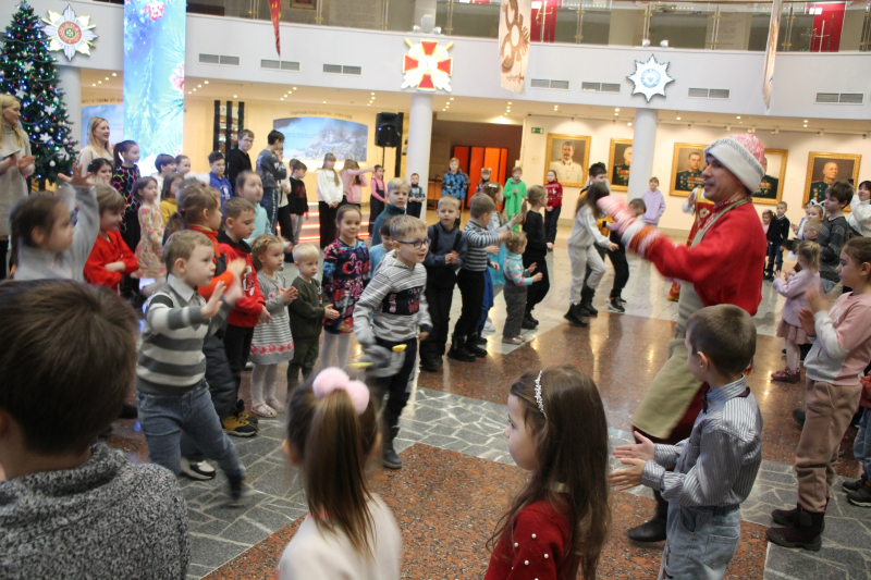 Более 4000 мальчишек и девчонок стали участниками увлекательных интерактивных детских новогодних представлений в Тульском музее оружия Тульский Государственный Музей Оружия