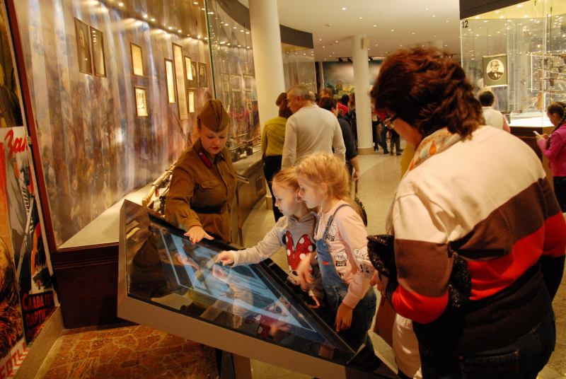 История «оживает» в экспозиционных залах суперсовременной экспозиции музея оружия Тульский Государственный Музей Оружия