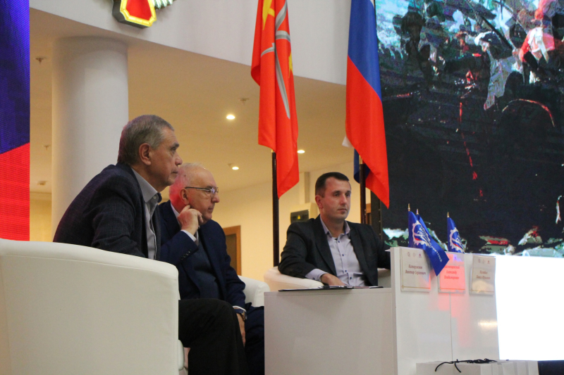 В Тульском музее оружия начались торжества, посвященные Дню оружейника! По доброй традиции открыл праздничные мероприятия интеллектуальный блиц-турнир «Музейные баталии» Тульский Государственный Музей Оружия