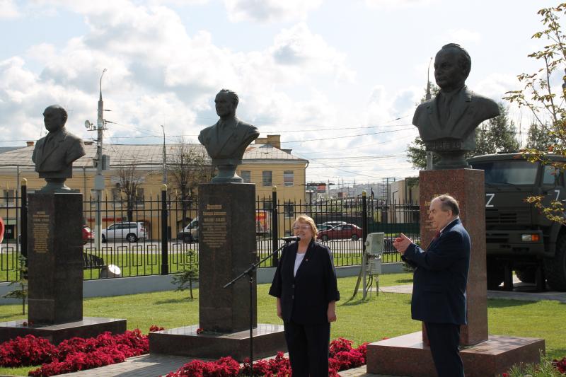 25 августа, в день 105-летия со дня рождения Александра Никитовича Ганичева, состоялся памятный митинг на Аллее Славы знаменитых оружейников г. Тулы на территории Тульского музея оружия Тульский Государственный Музей Оружия