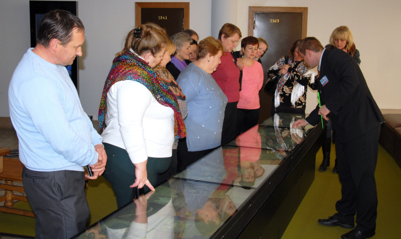 Музей оружия посетили коллеги из Государственного литературно-мемориального музея-заповедника А.П.Чехова «Мелихово» Тульский Государственный Музей Оружия