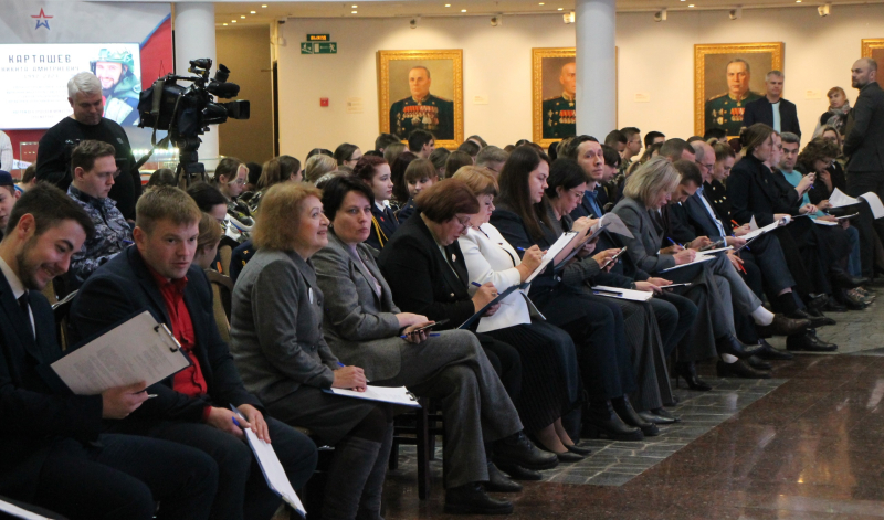В Тульском государственном музее оружия прошла IX Международная просветительская акция «Большой этнографический диктант» Тульский Государственный Музей Оружия