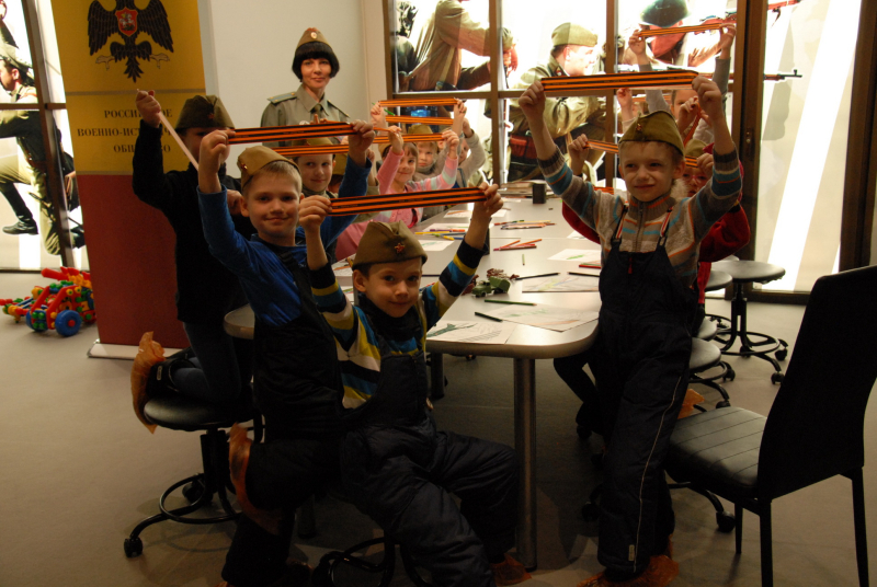 Накануне Дня защитника Отечества детский сад «Звездочка» в гостях у музея оружия! Тульский Государственный Музей Оружия