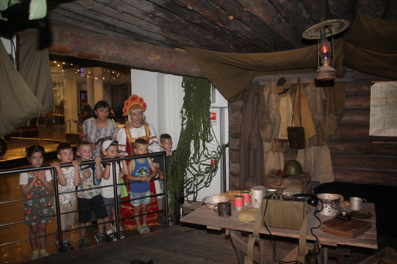 В День семьи, любви и верности музей оружия приглашает в гости семьи с детьми на праздничную программу «Музей для друзей!». Тульский Государственный Музей Оружия