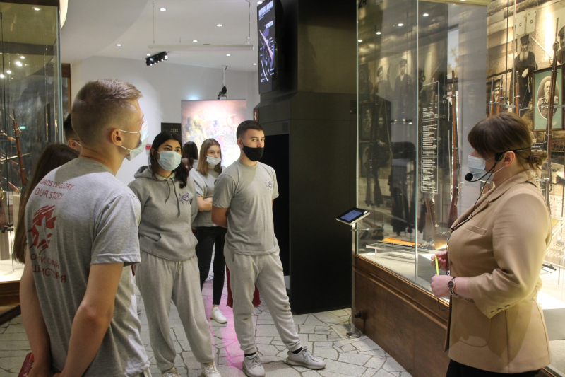 «Дороги славы – наша история»: участники патриотического автопробега из Ростова-на-Дону посетили Тульский музей оружия. Тульский Государственный Музей Оружия