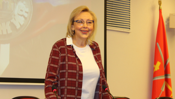 Сегодня, в рамках XIX Международного фестиваля военного кино имени народного артиста СССР Юрия Озерова, в Тульском музее оружия состоялась встреча Натальи Николаевны Хорохориной со зрителями. Тульский Государственный Музей Оружия