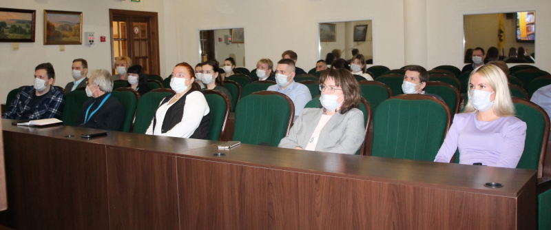 22 марта сотрудники музея оружия прослушали онлайн-лекцию Научного директора Российского военно-исторического общества Мягкова М.Ю. «Cила в правде» Тульский Государственный Музей Оружия