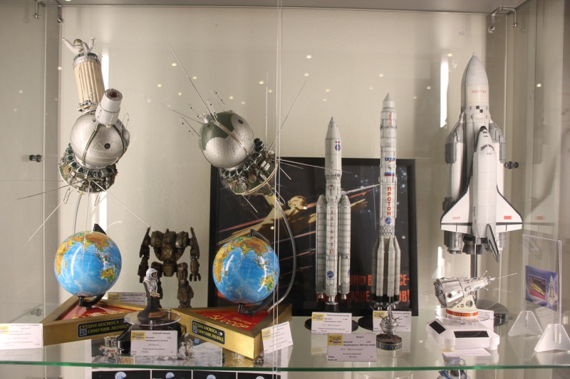 12 октября в Тульском государственном музее оружия открылась ежегодная выставка-конкурс стендовых моделей и военно-исторической миниатюры «Техника в масштабе» Тульский Государственный Музей Оружия