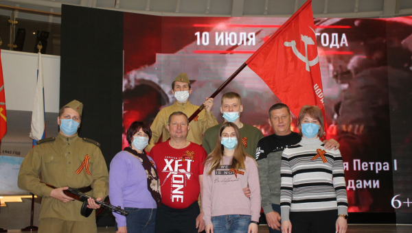 В музее оружия стартовали патриотические акции «Под знаменем Победы!» и «Георгиевская ленточка». Присоединяйтесь к праздничным мероприятиям музея! Тульский Государственный Музей Оружия