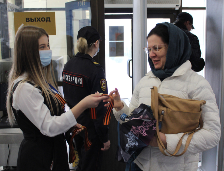 В музее оружия стартовали патриотические акции «Под знаменем Победы!» и «Георгиевская ленточка». Присоединяйтесь к праздничным мероприятиям музея! Тульский Государственный Музей Оружия