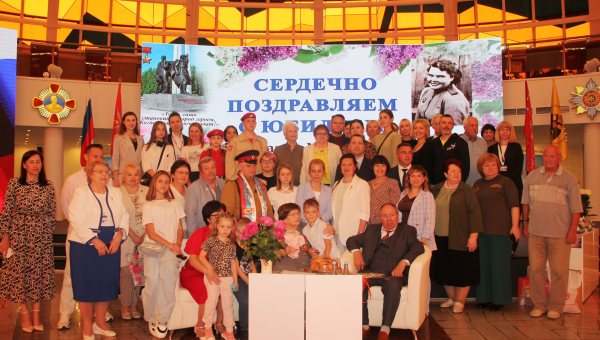 «Память сильнее времени»! Встреча поколений, посвященная 100-летию участницы обороны Тулы в годы Великой Отечественной войны, ветерана 50-й Армии Зинаиды Михайловны Кистаевой в музее оружия! Тульский Государственный Музей Оружия