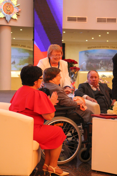 «Память сильнее времени»! Встреча поколений, посвященная 100-летию участницы обороны Тулы в годы Великой Отечественной войны, ветерана 50-й Армии Зинаиды Михайловны Кистаевой в музее оружия! Тульский Государственный Музей Оружия