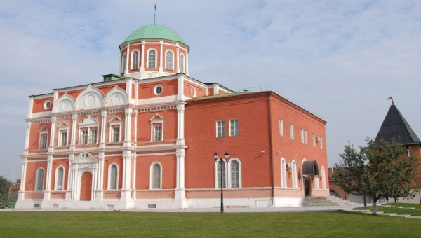 Внимание! Выгодное предложение Тульского музея оружия: единый билет для посещения двух зданий музея - 500 рублей! Тульский Государственный Музей Оружия