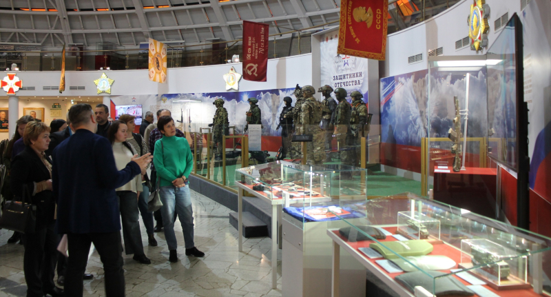 Тульский музей оружия посетила делегация Брянского государственного краеведческого музея во главе с директором Ириной Константиновной Кулешовой Тульский Государственный Музей Оружия