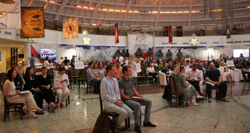 Интересным событием Дней армейской культуры в Тульской области стал интеллектуальный блиц-турнир «Музейные баталии», который состоялся в Тульском государственном музее оружия Тульский Государственный Музей Оружия