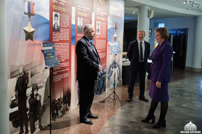 В экспозиционных залах Тульского музея оружия состоялись творческие встречи членов Клуба боевых друзей с участниками «Ночи искусств». Тульский Государственный Музей Оружия