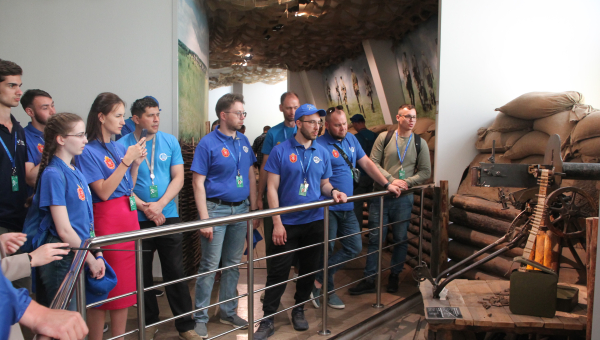 Участники X международного молодежного промышленного форума «Инженеры будущего» посетили музей оружия! Тульский Государственный Музей Оружия
