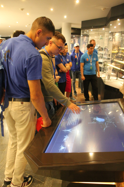 Участники X международного молодежного промышленного форума «Инженеры будущего» посетили музей оружия! Тульский Государственный Музей Оружия