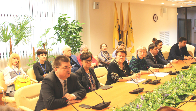 Культурный форум: секция «Развитие военно-патриотического туризма в контексте Большой засечной черты» в музее оружия. Тульский Государственный Музей Оружия