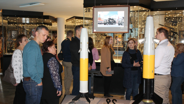 Сегодня сотрудники музея оружия делились профессиональным опытом с коллегами из Курского областного краеведческого музея Тульский Государственный Музей Оружия