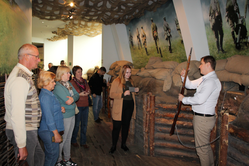 Сегодня сотрудники музея оружия делились профессиональным опытом с коллегами из Курского областного краеведческого музея Тульский Государственный Музей Оружия