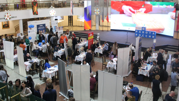 В музее оружия совместно с Министерством труда и социальной защиты Тульской области была проведена ярмарка вакансий с целью оказания содействия в обеспечении занятости ветеранов боевых действ Тульский Государственный Музей Оружия