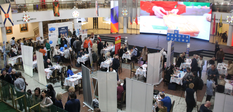 В музее оружия совместно с Министерством труда и социальной защиты Тульской области была проведена ярмарка вакансий с целью оказания содействия в обеспечении занятости ветеранов боевых действ Тульский Государственный Музей Оружия