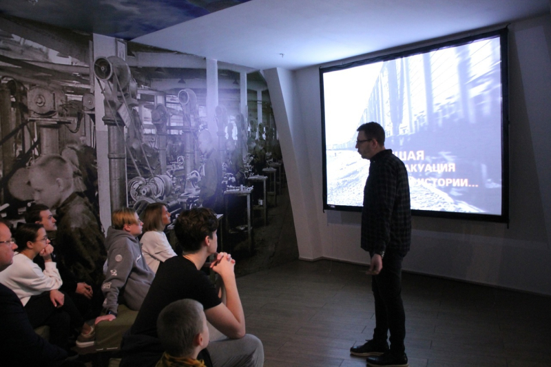 Февральские праздники в музее оружия продолжаются! За два дня, 23 и 24 февраля, музей принял около 10 000 человек. Тульский Государственный Музей Оружия