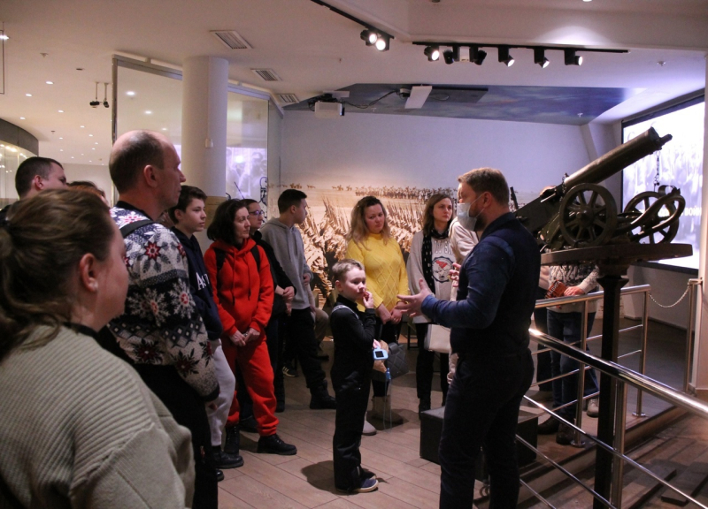 Февральские праздники в музее оружия продолжаются! За два дня, 23 и 24 февраля, музей принял около 10 000 человек. Тульский Государственный Музей Оружия