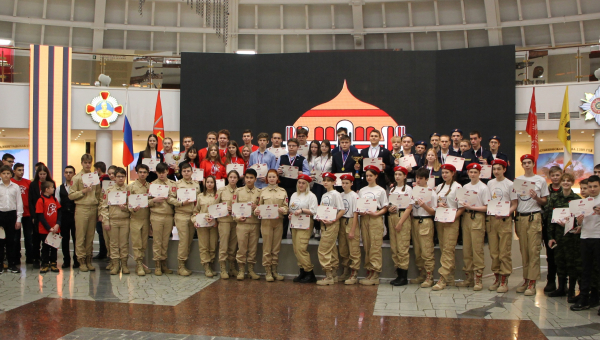 В Тульском музее оружия в региональной краеведческой викторине «Тула – арсенал и щит России» состязались 12 команд патриотических клубов и юнармейских отрядов Тульский Государственный Музей Оружия