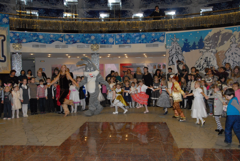 Весело мы вместе встречаем Новый год! Тульский Государственный Музей Оружия