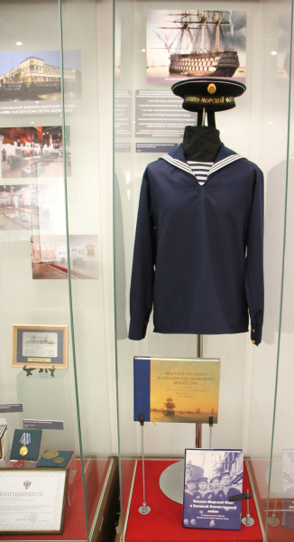 В здании-шлеме Тульского государственного музея оружия состоится открытие выставки «Армия культуры»! Тульский Государственный Музей Оружия