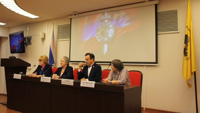 Сегодня в Тульском музее оружия стартовала акция «Слово правды на марше Победы»! Тульский Государственный Музей Оружия