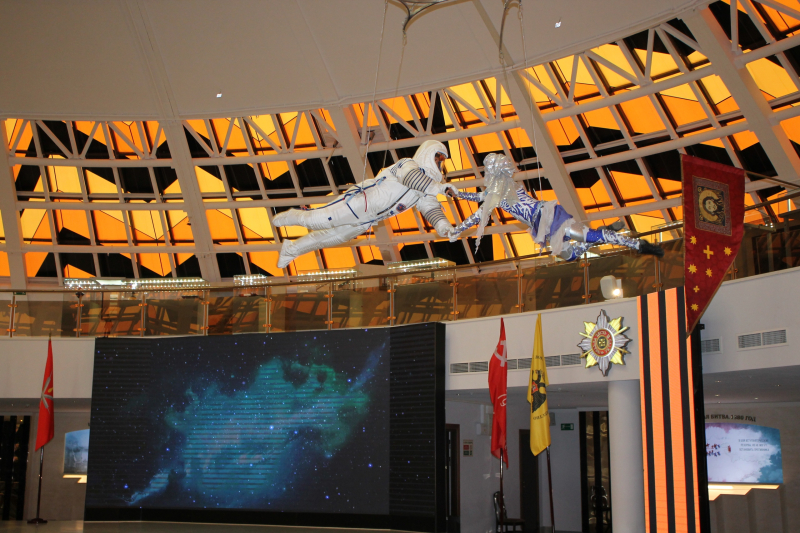 Сегодня для тульских СМИ музей провел презентацию новогоднего представления «Звездный дозор Богатырского Шлема» Тульский Государственный Музей Оружия