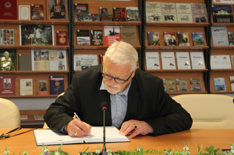 Музей оружия посетила делегация ассоциации пенсионеров Национального банка Австрии (Вена) Тульский Государственный Музей Оружия