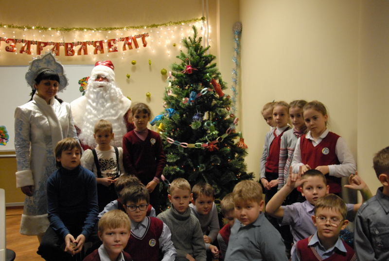 В мастерской музея Дед Мороз и Снегурочка встречали маленьких друзей Тульский Государственный Музей Оружия