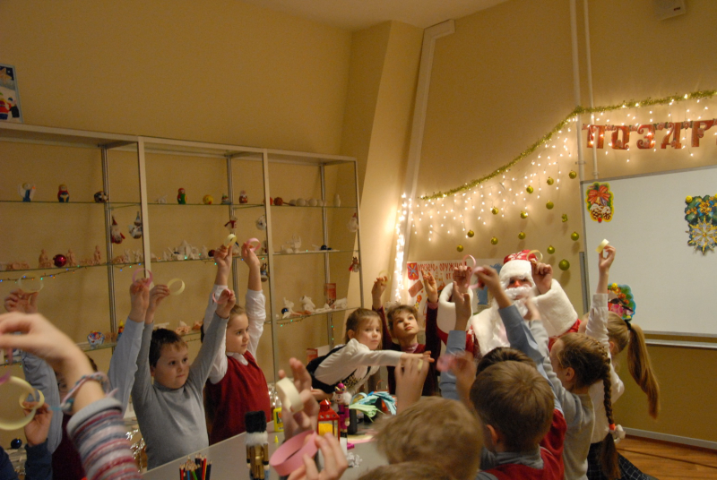 В мастерской музея Дед Мороз и Снегурочка встречали маленьких друзей Тульский Государственный Музей Оружия